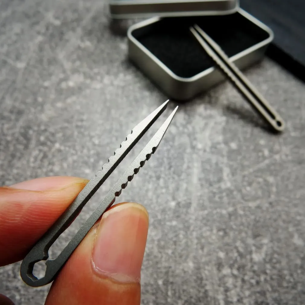 Canku 2pcs Mini Tweezers Portable Titanium Alloy EDC Survival Camping Outdoor Travel Tool(Silver) 
