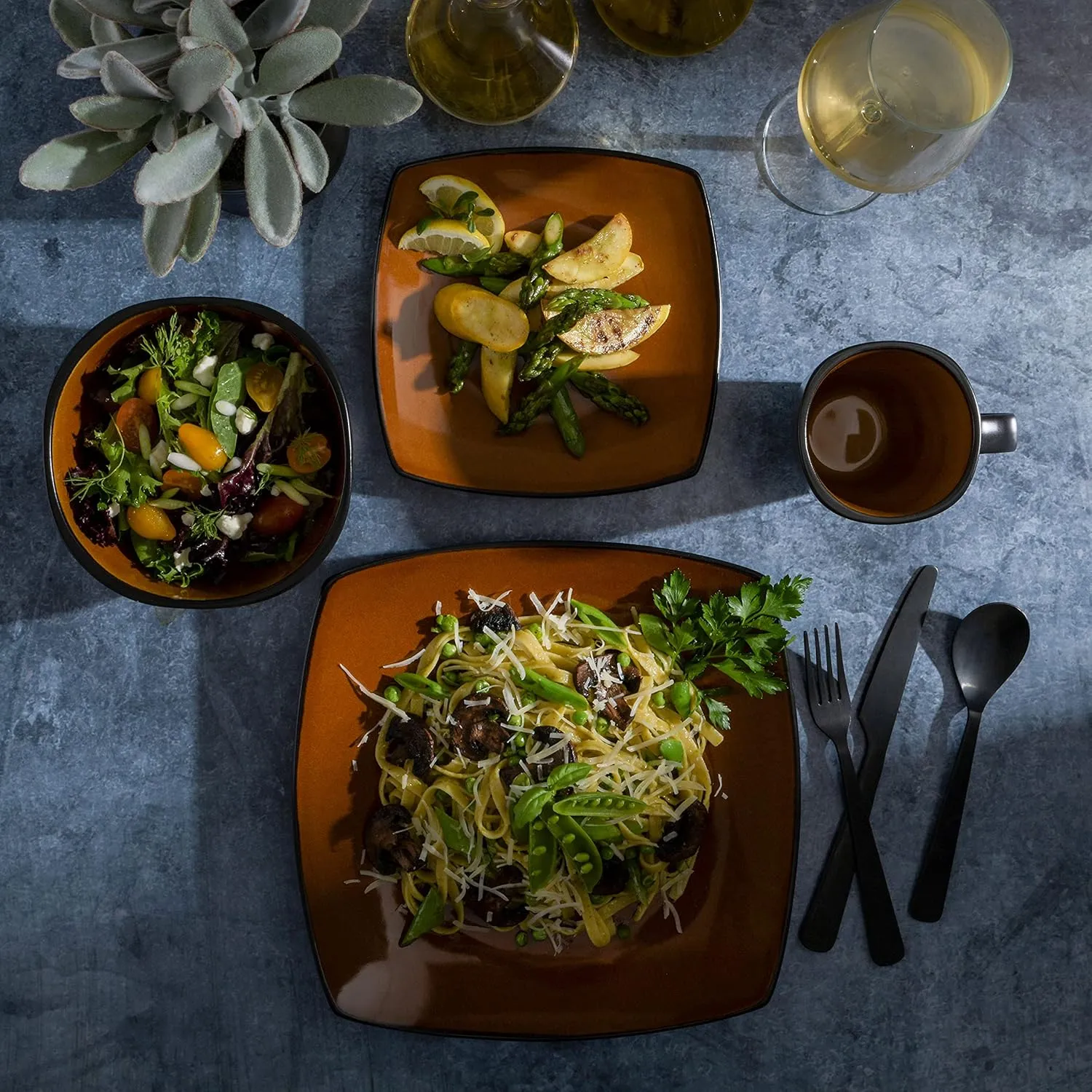 Gibson Soho Lounge Square Reactive Glaze Stoneware Dinnerware Set, Service for 4 (16pc), Amber